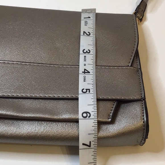 SUMMER & ROSE STEEL GRAY CROSSBODY HAND BAG - Picture 10 of 11